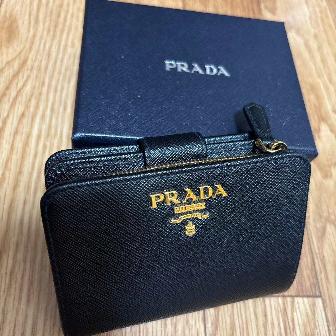 専用【極美品】prada サフィアーノマルチカラー財布