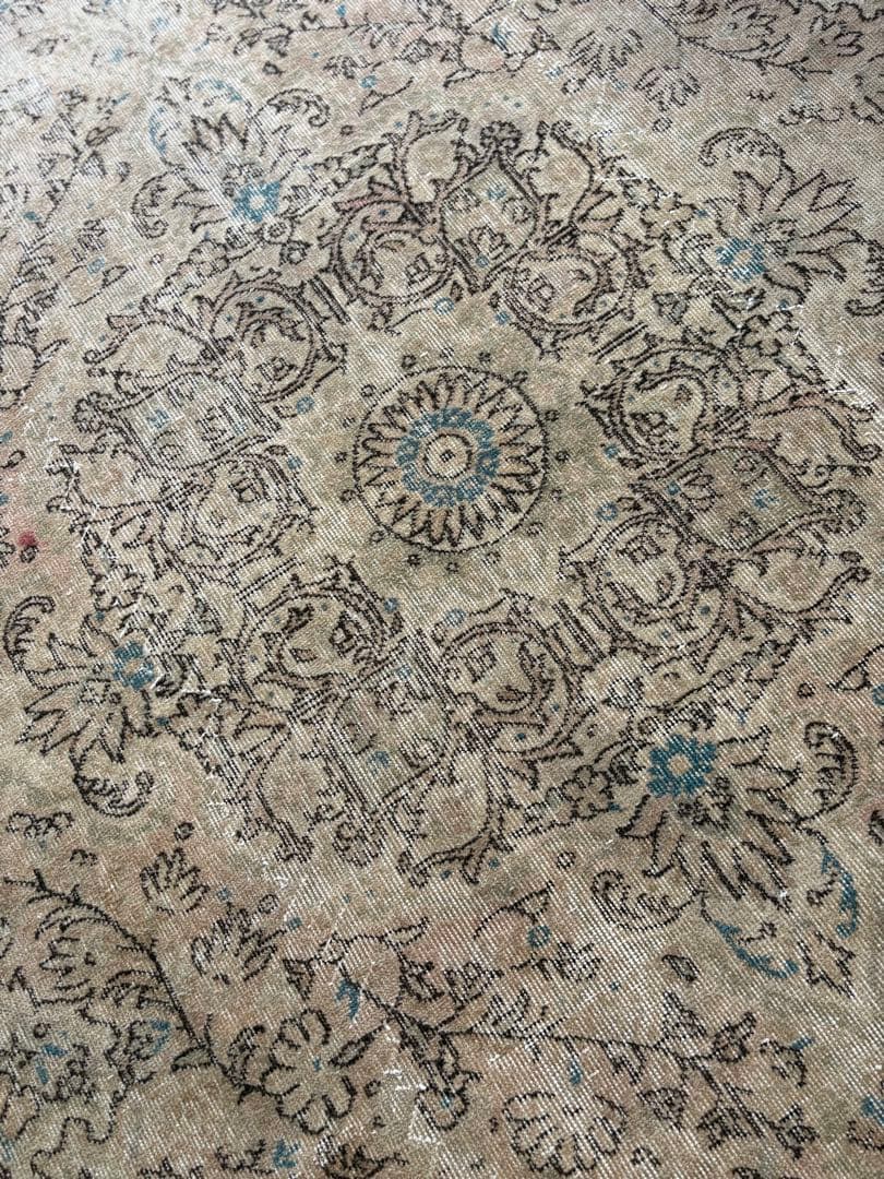 ヴィンテージラグ　トルコ　ボタニカルメダリオン　ベージュオーバーダイ　アナトリア