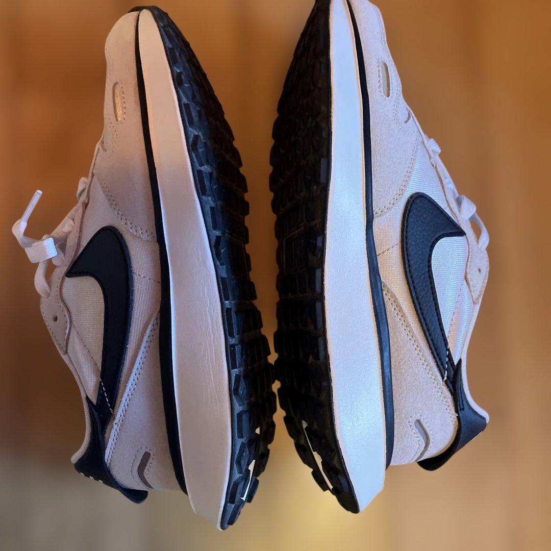 ナイキ ウィメンズ フェニックス ワッフル アイボリー　25cm 未使用　美品