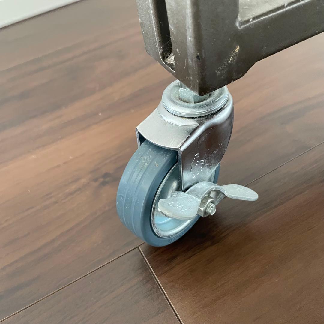 d-Bodhi（ディーボディ） ストッパー機能付きキャスター仕様センターテーブル