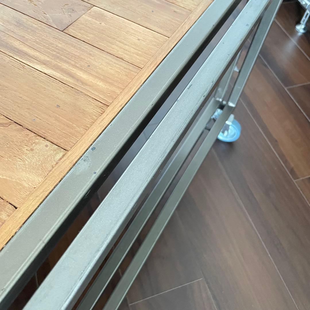 d-Bodhi（ディーボディ） ストッパー機能付きキャスター仕様センターテーブル