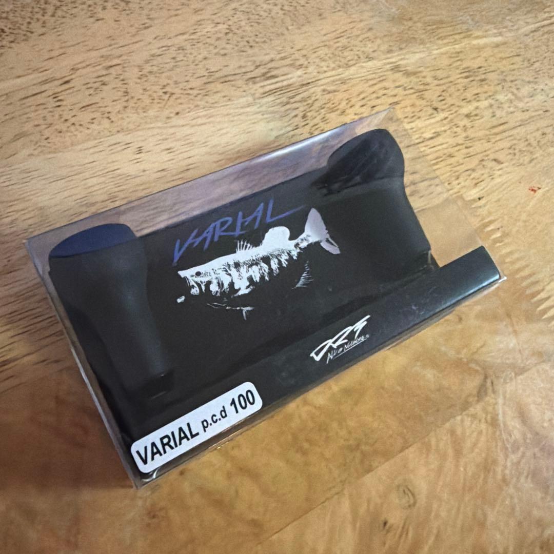 リール VARIAL 100 BLACK