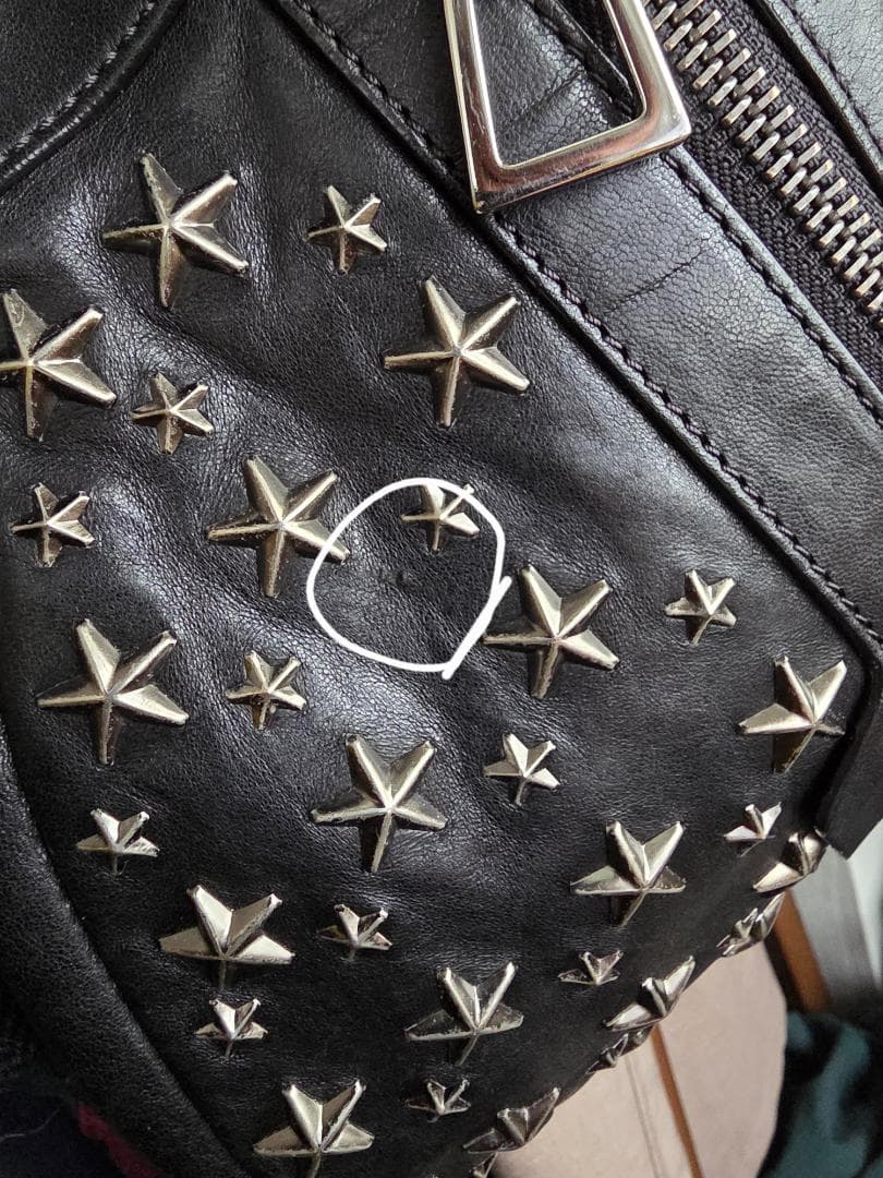 JIMMYCHOO ジミーチュウ　ボディ　スリング　ショルダーバッグ