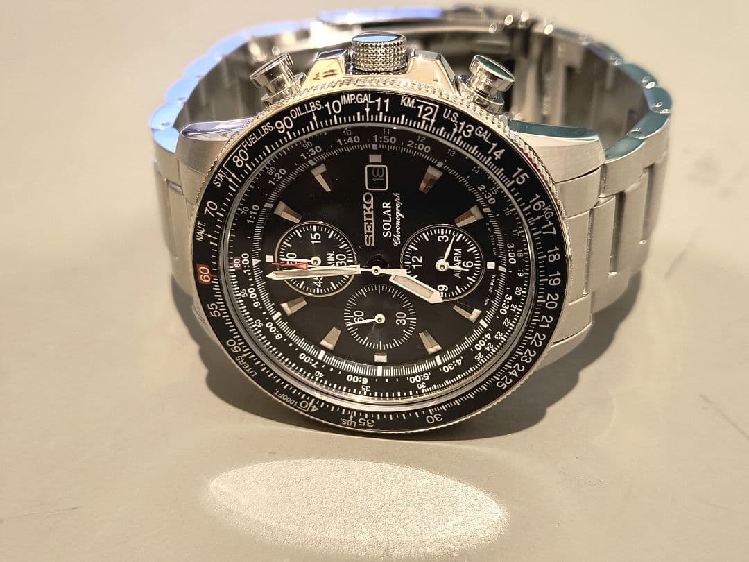 セイコー ソーラー クロノグラフ