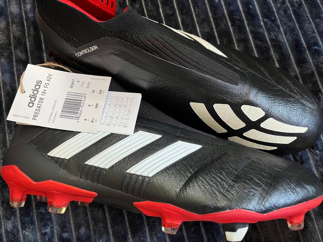 ADIDAS PREDATOR マニア19+ 25周年モデル