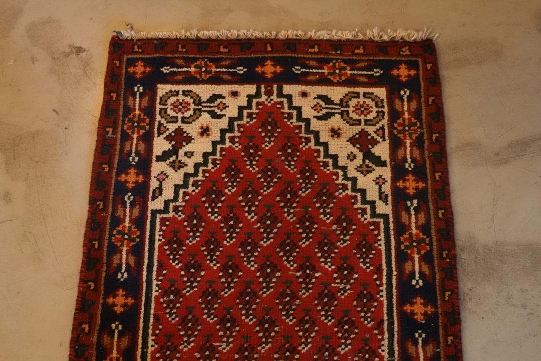 ✦vintage rugs✦　116cm58cm　インド産　ハンドメイドラグ