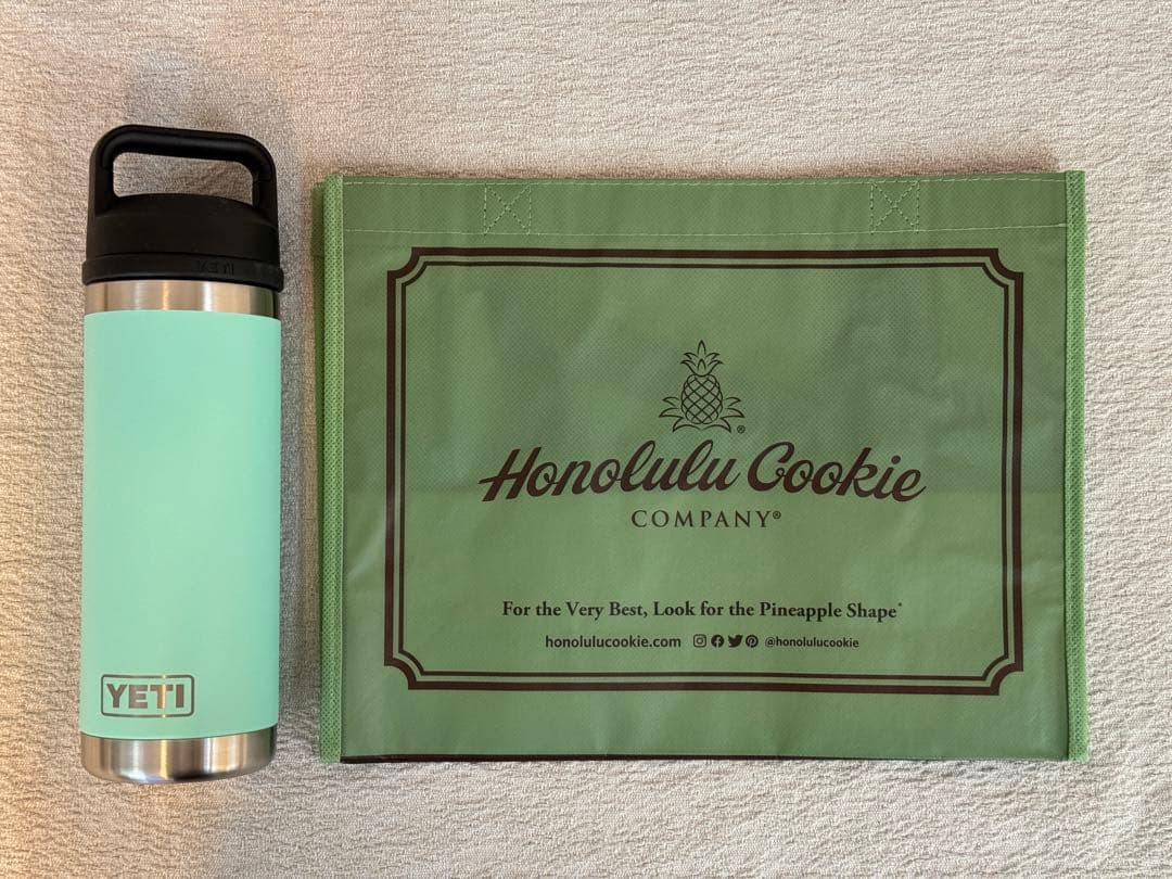 YETI×ホノルルクッキーカンパニー25周年記念タンブラー バック付き