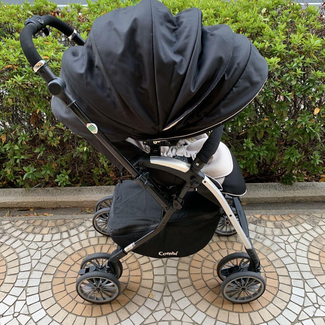 ささだ　Combi　アンブレッタ 4キャス プレミアム エッグショック