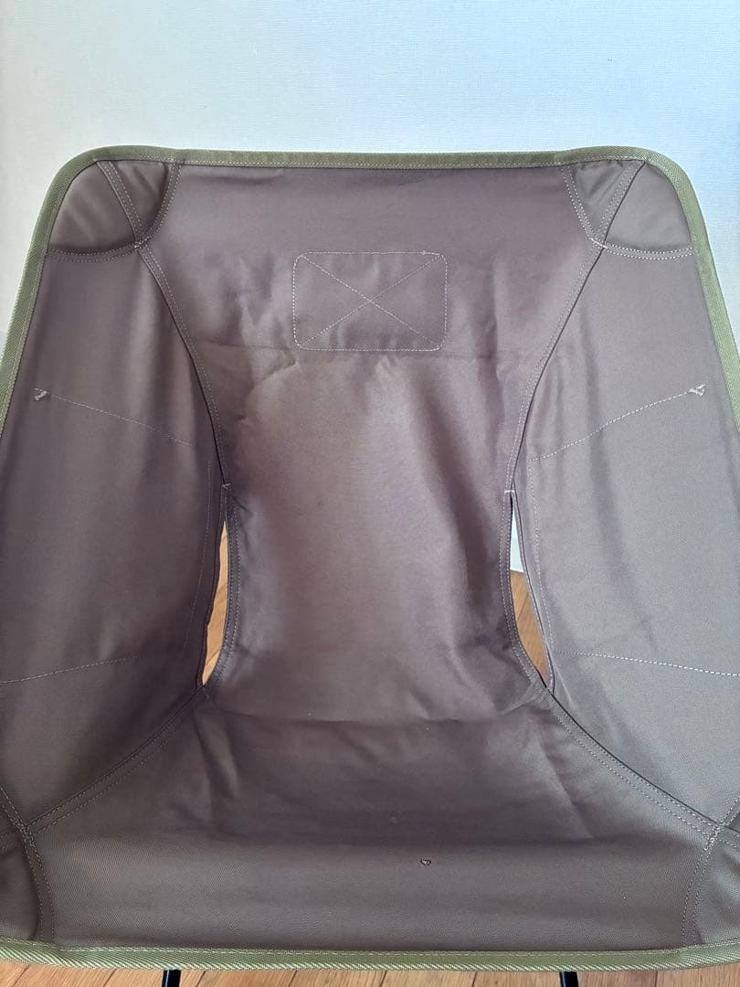 ①Helinox(ヘリノックス) Tactical Chair Coyote