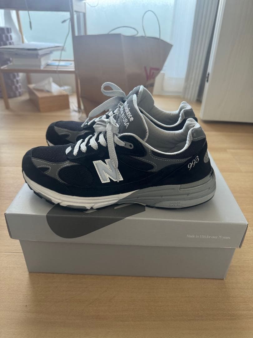ニューバランス25年復刻　MR993BK 27.5 名古屋ゲートタワー購入品。