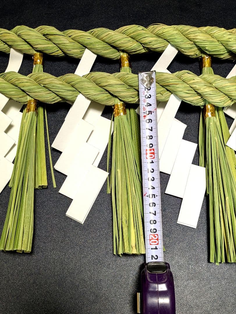 しめ縄特注2本　80×4 藁細工干支午1体