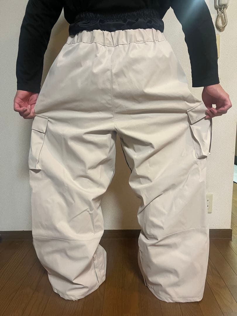 HIMANI スノーボード用カーゴパンツ ベージュ