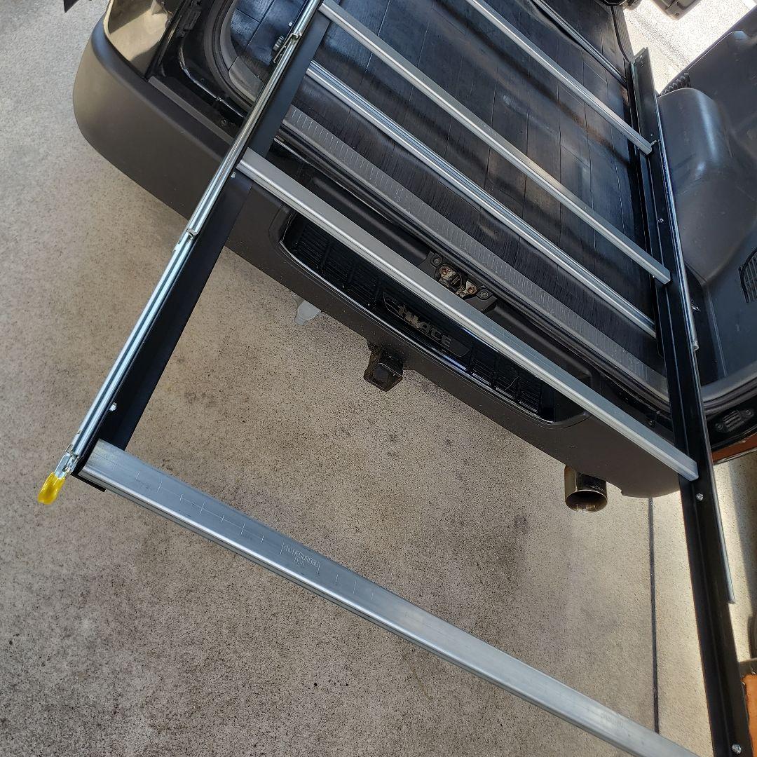 ハイエース スライドフロア スライドレール フレーム