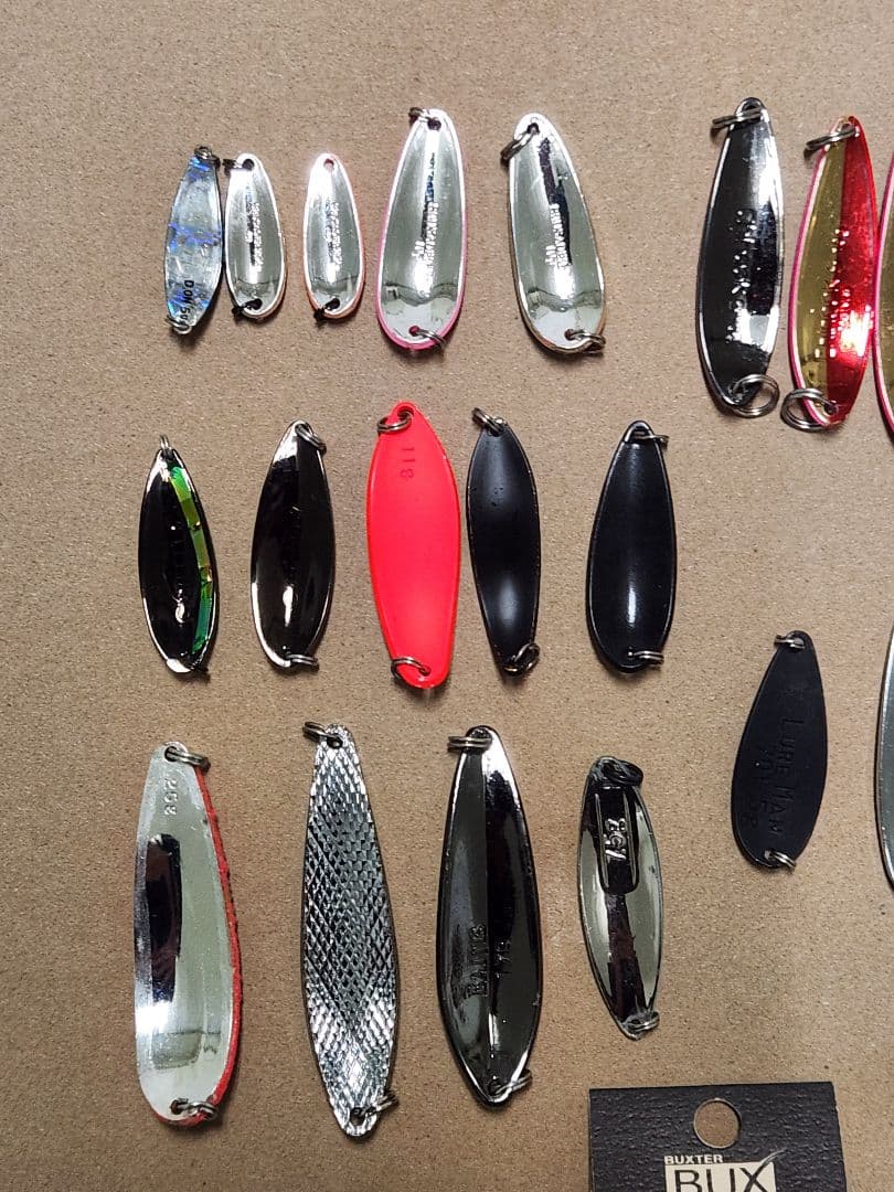 スプーンルアーセット 多色 35個4g～25g