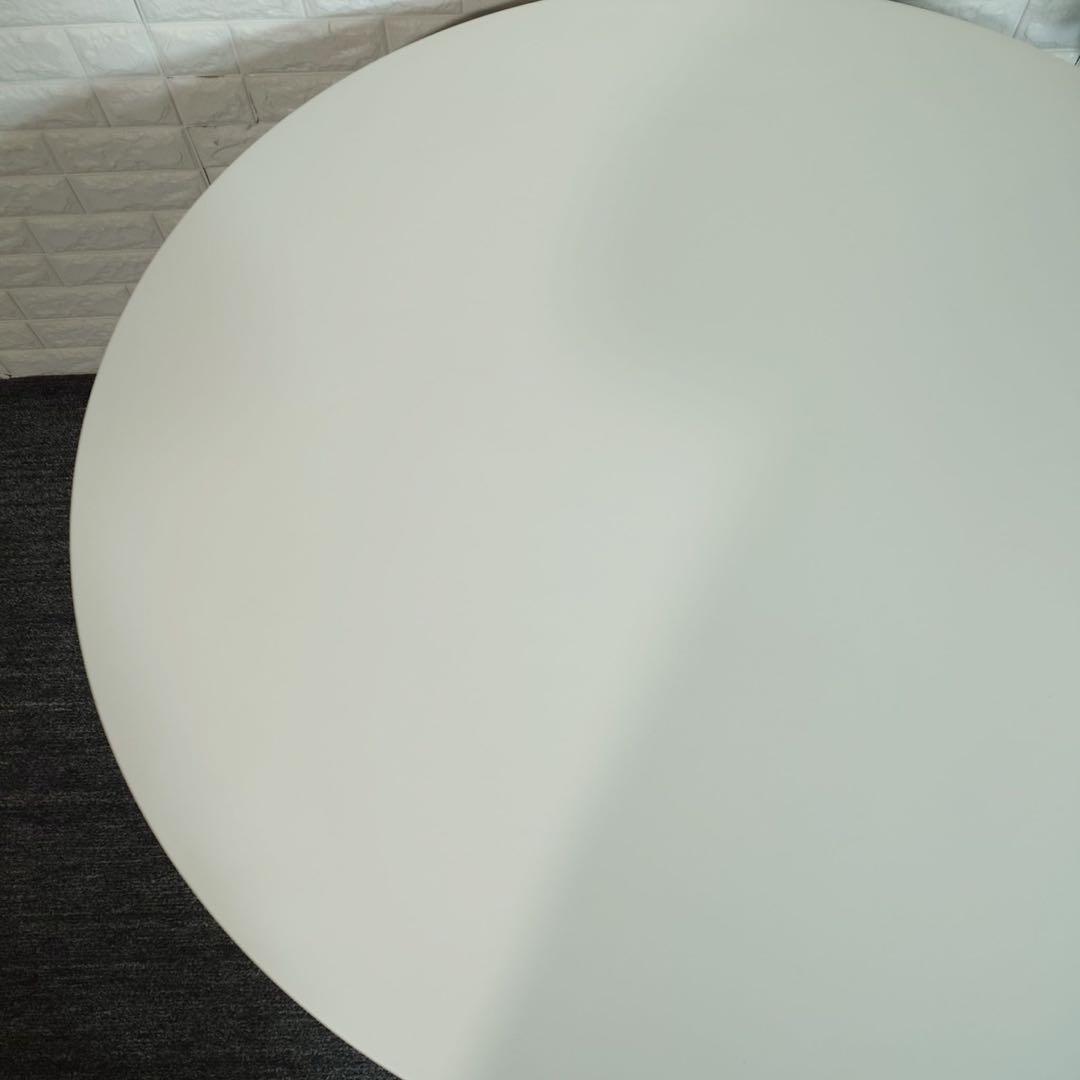 MAGIS XZ3 ダイニングテーブル リプロダクト ラウンド型 机 L055