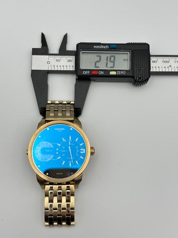 【希少】DIESEL ディーゼル DZ7341 腕時計 ゴールド 電池交換済