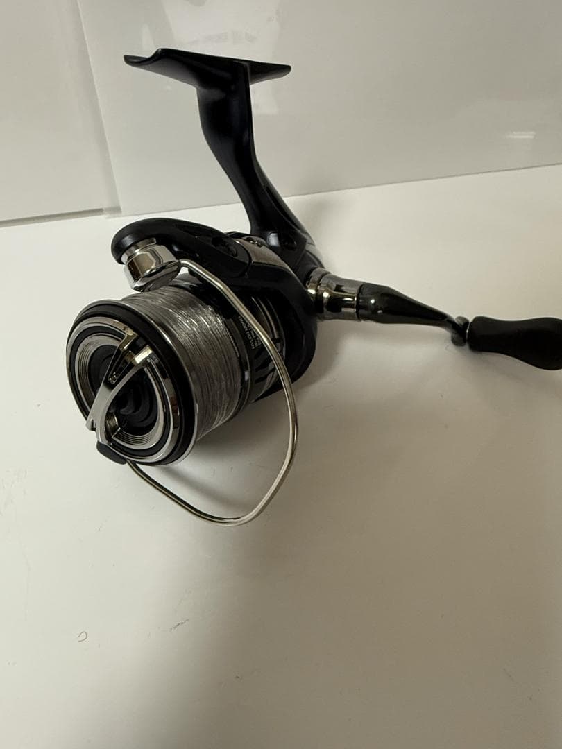 SHIMANO MIRAVEL 2500SHG シマノ スピニングリール