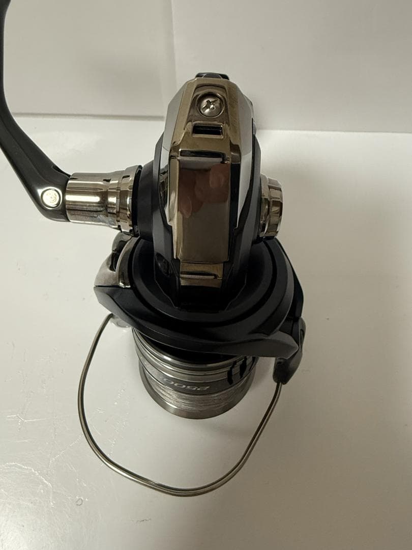 SHIMANO MIRAVEL 2500SHG シマノ スピニングリール