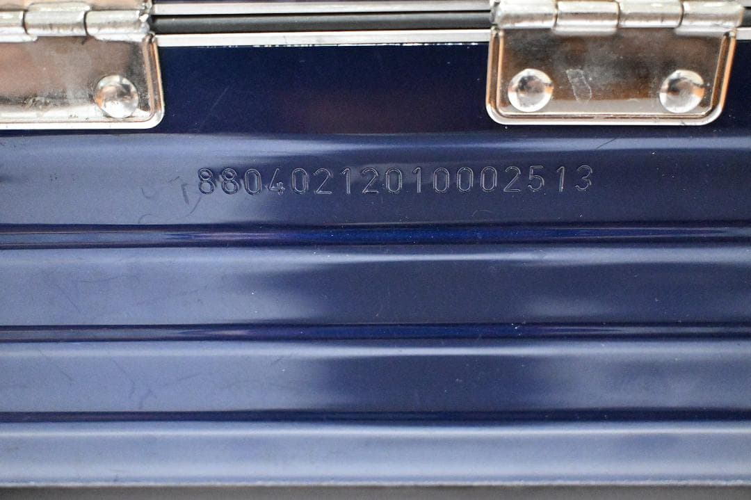 【値下げ】リモワ RIMOWA LIMBO 24L 880.40.21.2