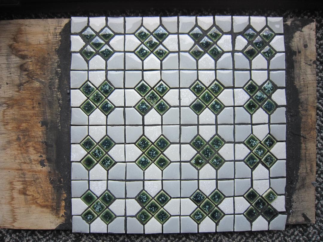 道路標識　昭和30年代　廃盤モザイクタイル　ダイヤ　２７シート