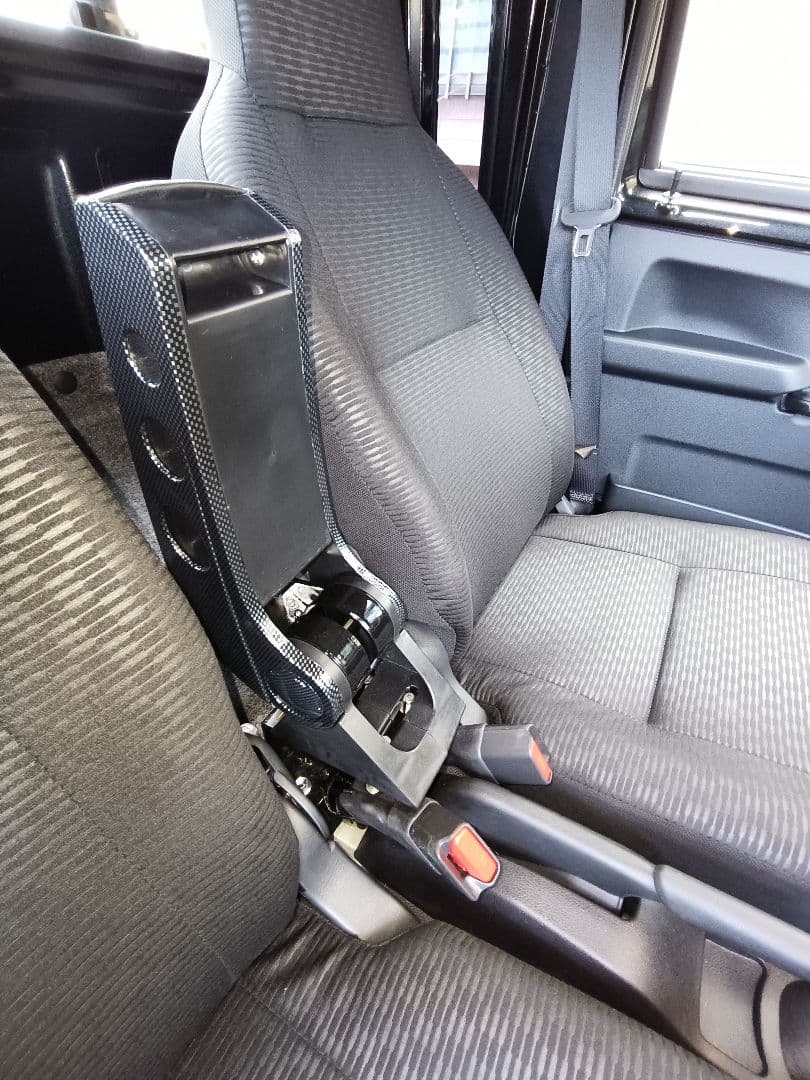 ハイゼットジャンボ　S500P／S510P専用　アームレスト　肘掛け　カーボン調