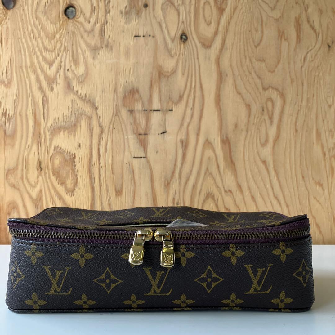 LOUIS VUITTON　ティッシュカバー　モノグラム　3678