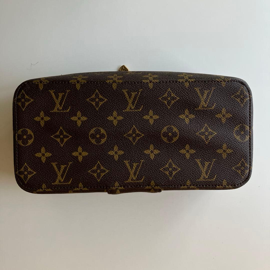 LOUIS VUITTON　ティッシュカバー　モノグラム　3678