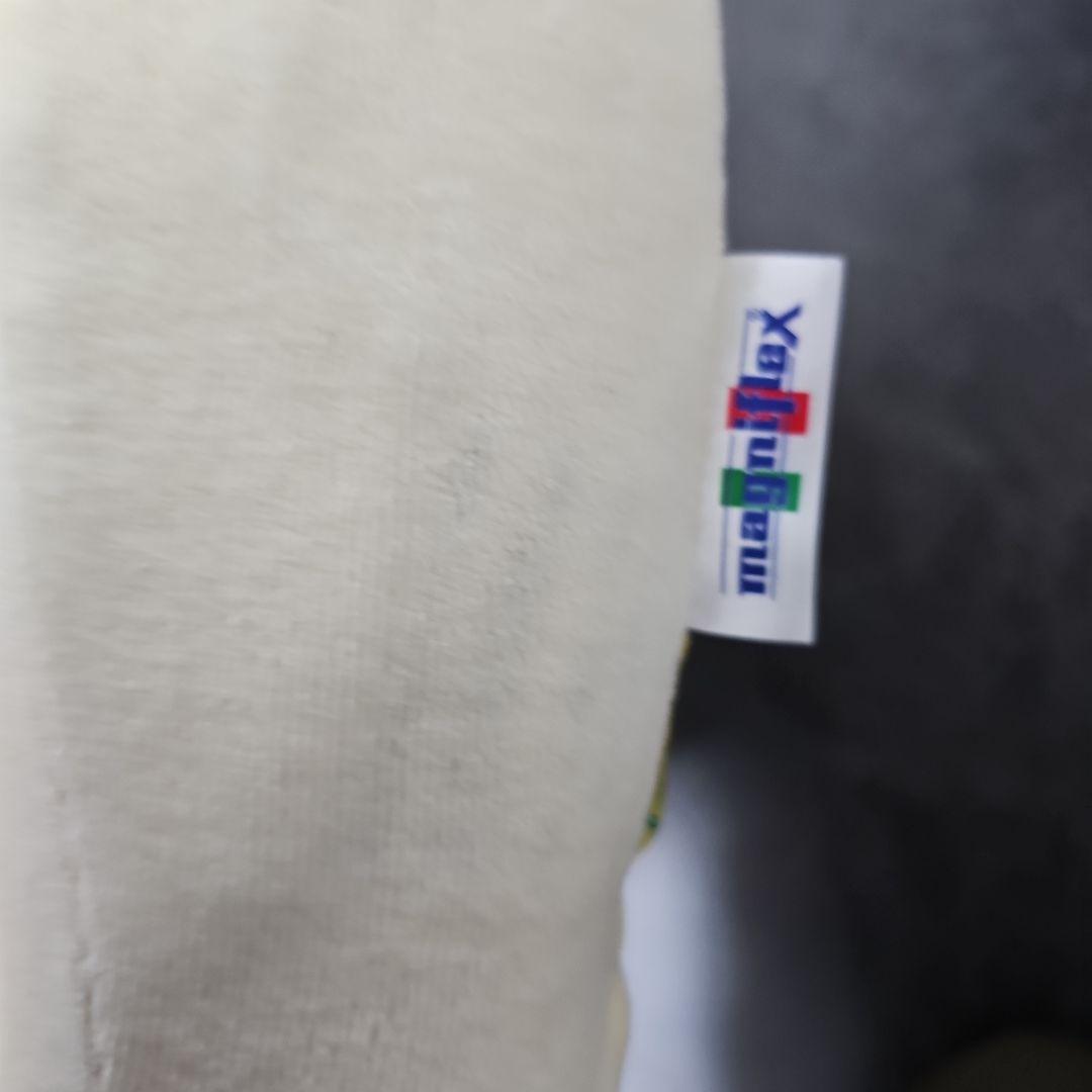 【連休限定値下　美品】Magniflexマニフレックスエアトスカーナ枕