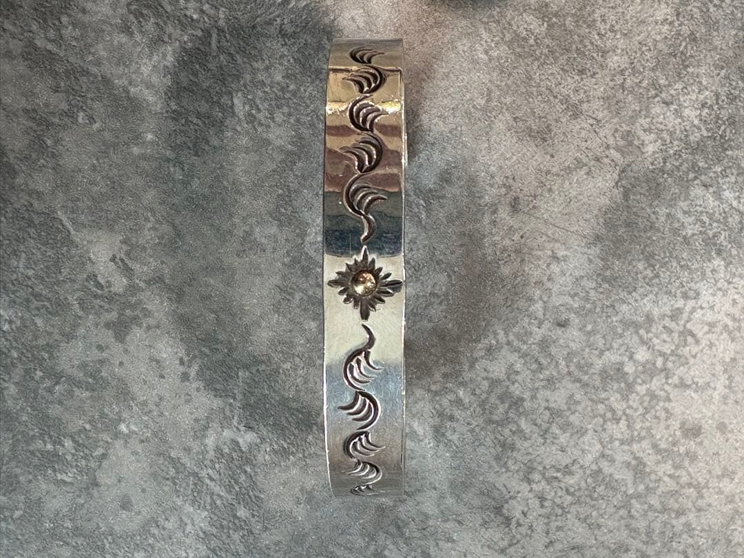 値下げ不可アリゾナフリーダム 18Kポイントシルバーバングル