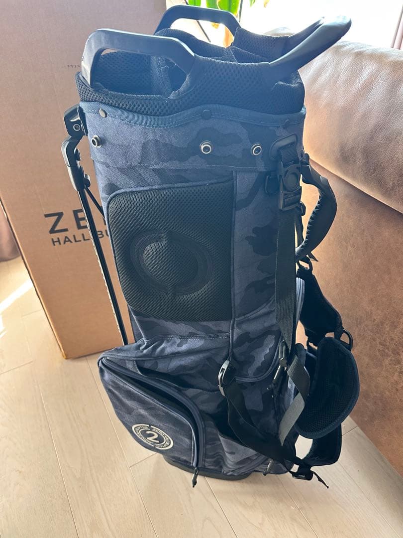 （希少品）ZERO HALLIBURTON ヘッドカバー付のキャディバッグ