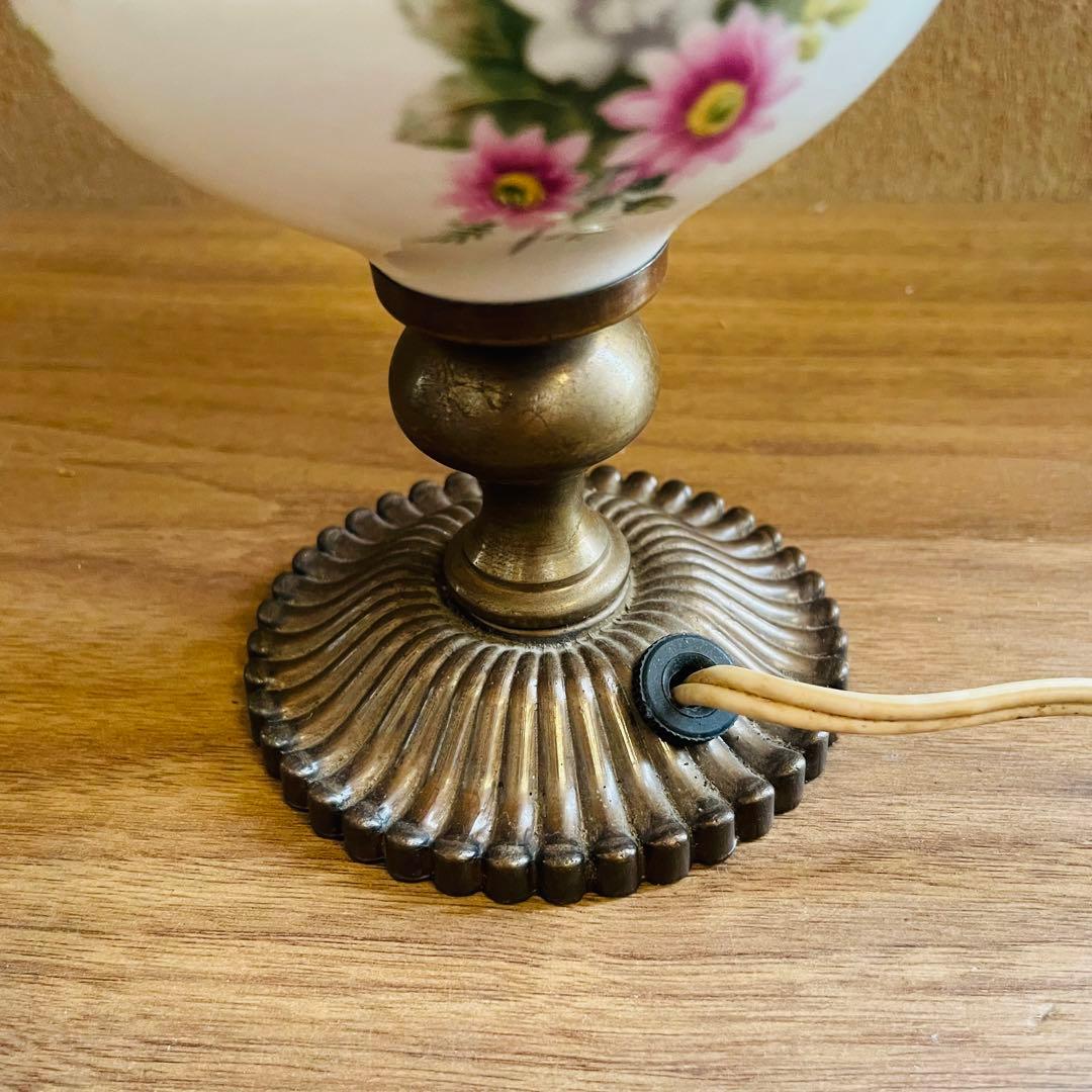 アンティーク テーブルランプ 卓上ランプ 乳白ガラス レトロ インテリア 花柄