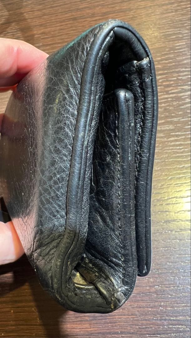 クロムハーツ３フォールドクロスボタンウォレット