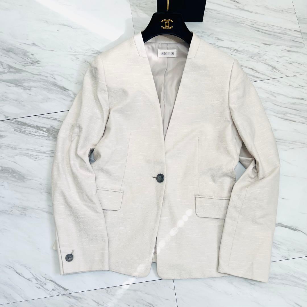 極美品 近年モデル プラステ パンツスーツ セットアップ カラーレス M