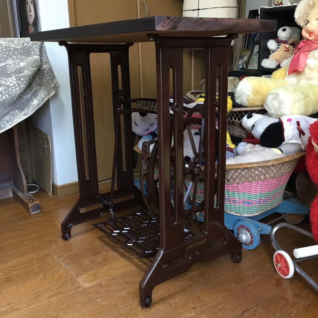 ※アンティーク※BROTHER 足踏みミシン脚のテーブル　アイアン　厚い板