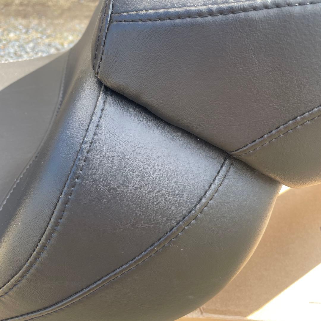 ハーレー　純正　リーチツーアップシート　fxlrst flsb fxlr m8