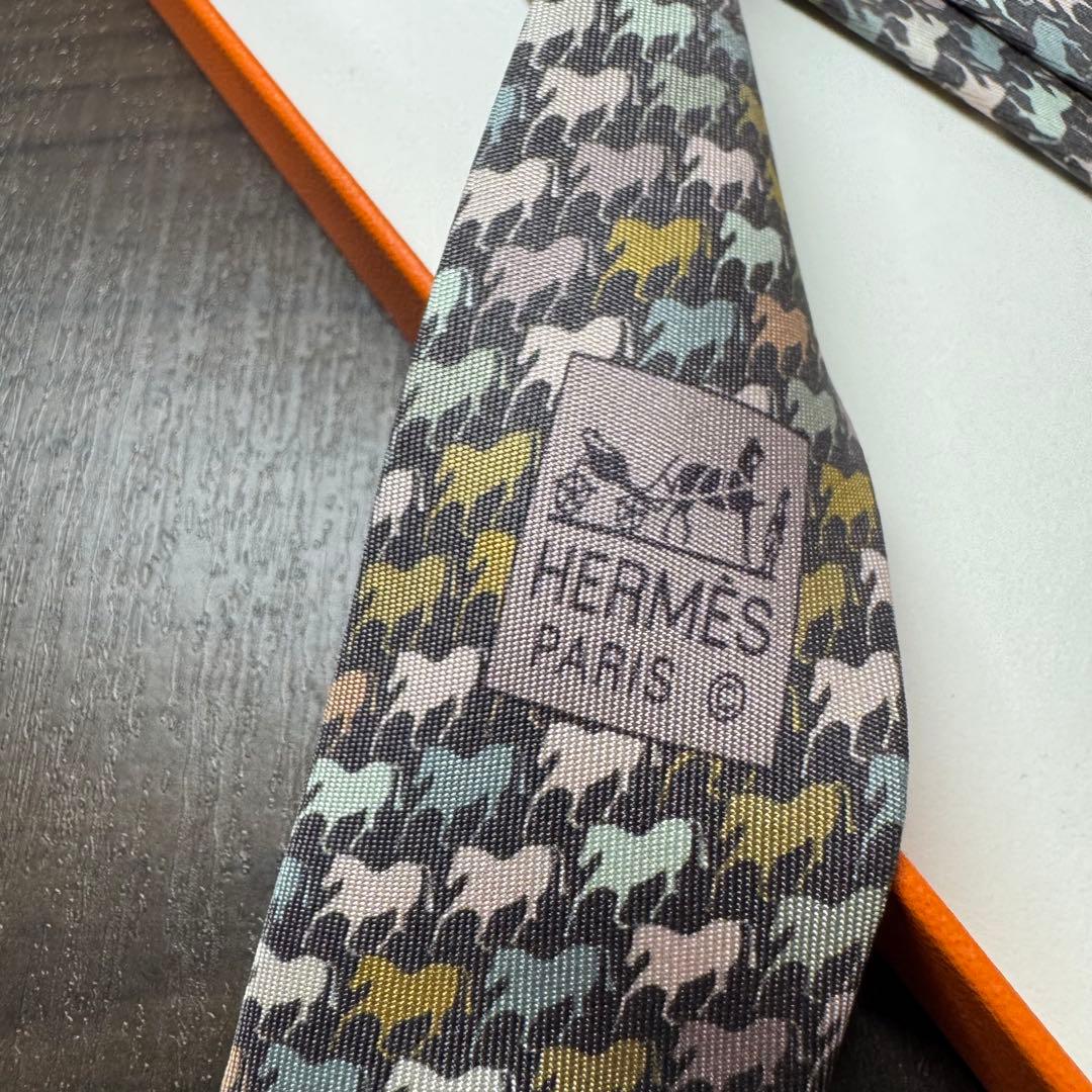 未使用 干支「丙午年」HERMES エルメス 馬群 ネクタイ 飛躍と幸運を運ぶ