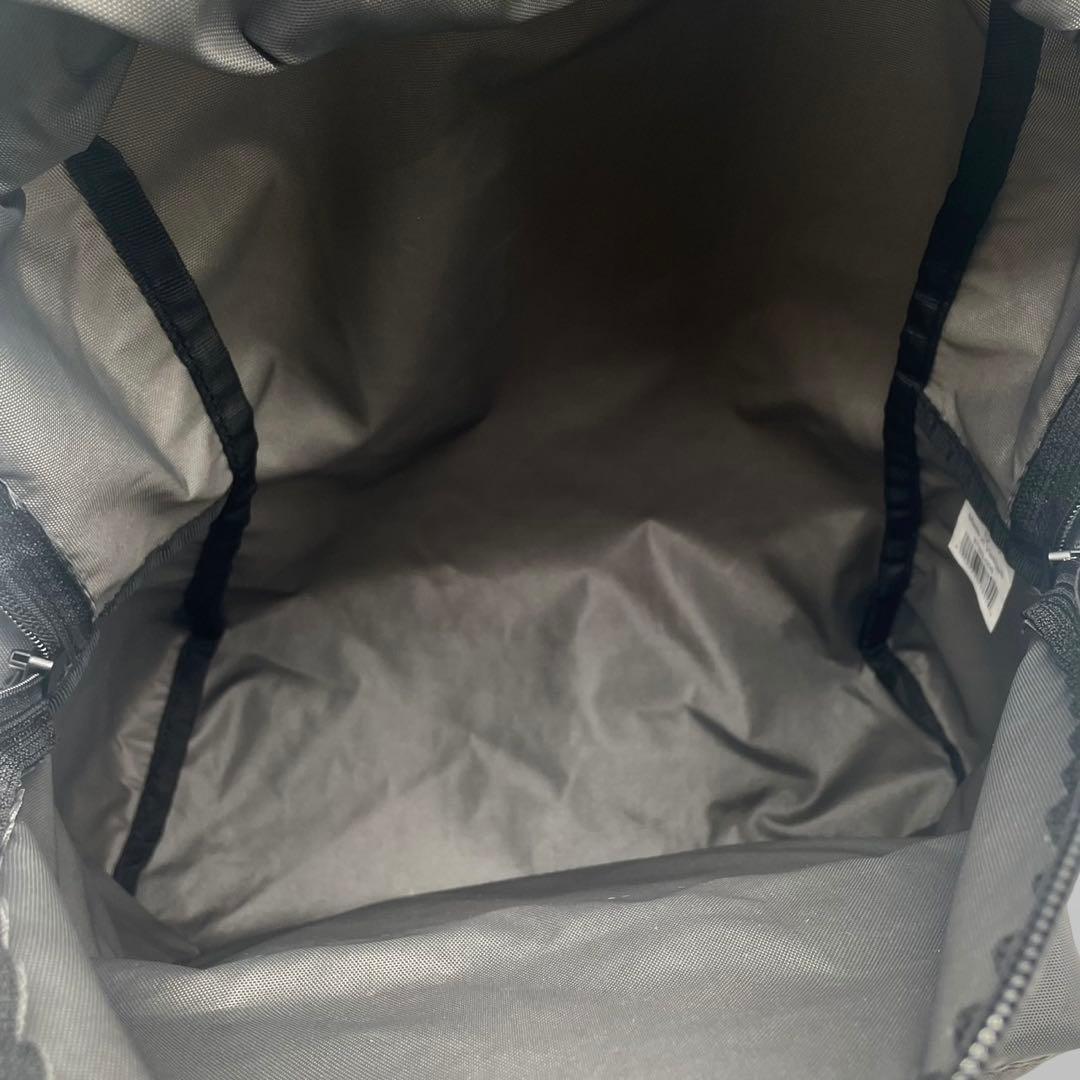 極美品 エルベシャプリエ 978N グレー デイパック リュック 軽量