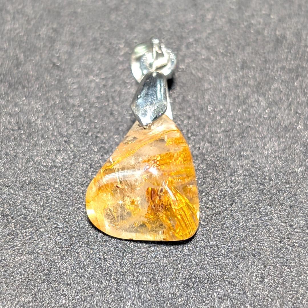 一点物【虎目針のインパクト】タイガータイチンルチルペンダント チェーン付