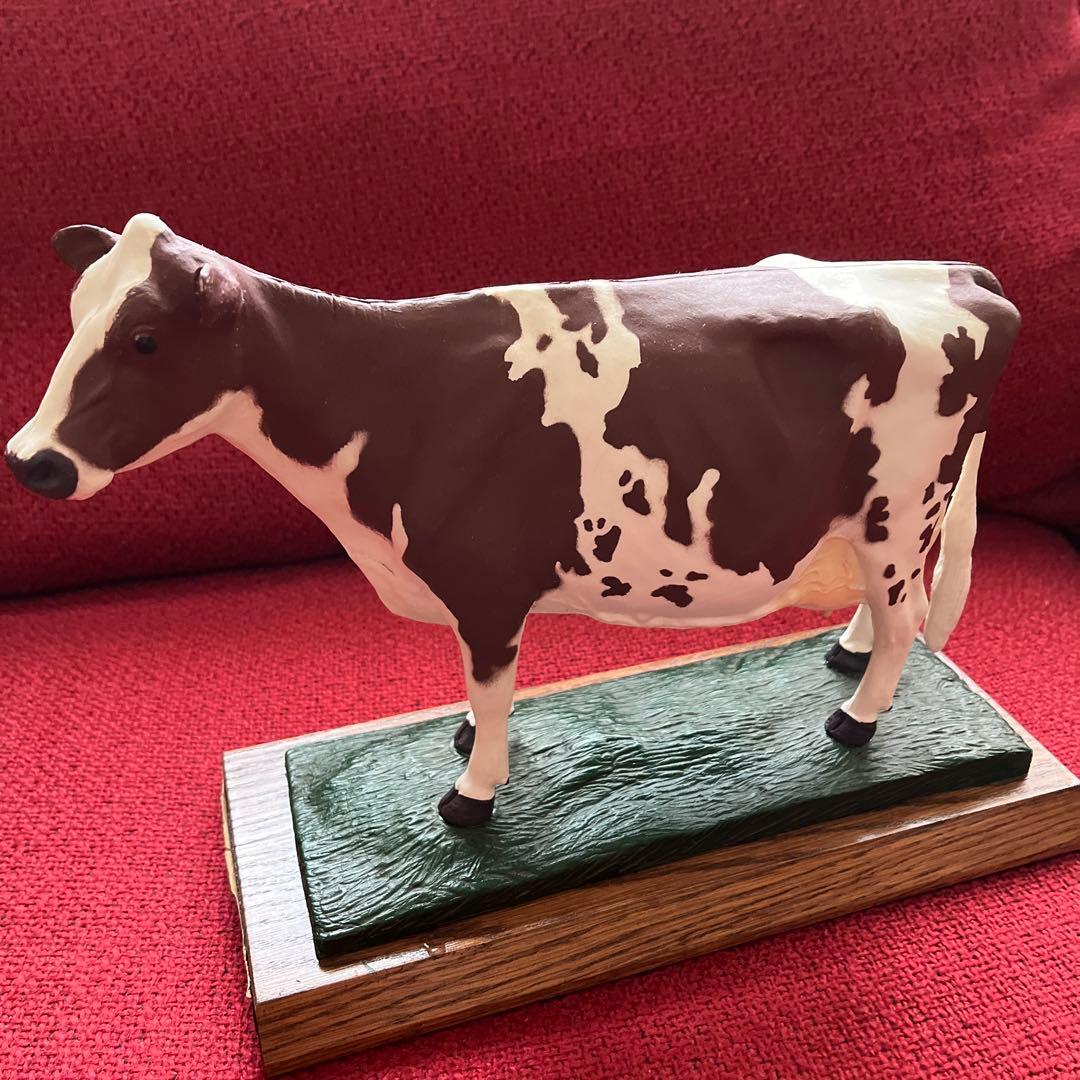 牛の飾り物