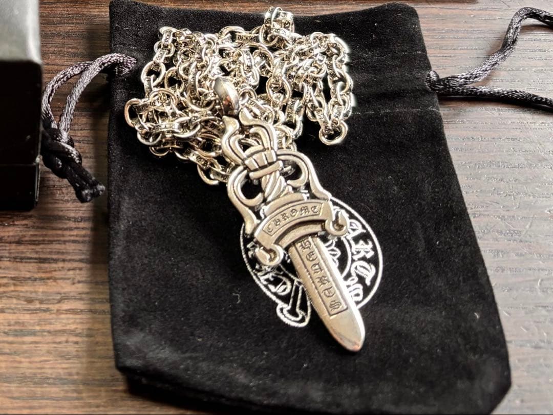 極美品 ⚜️クロムハーツ⚜️ ネックレス925シルバー CHROME ダガー
