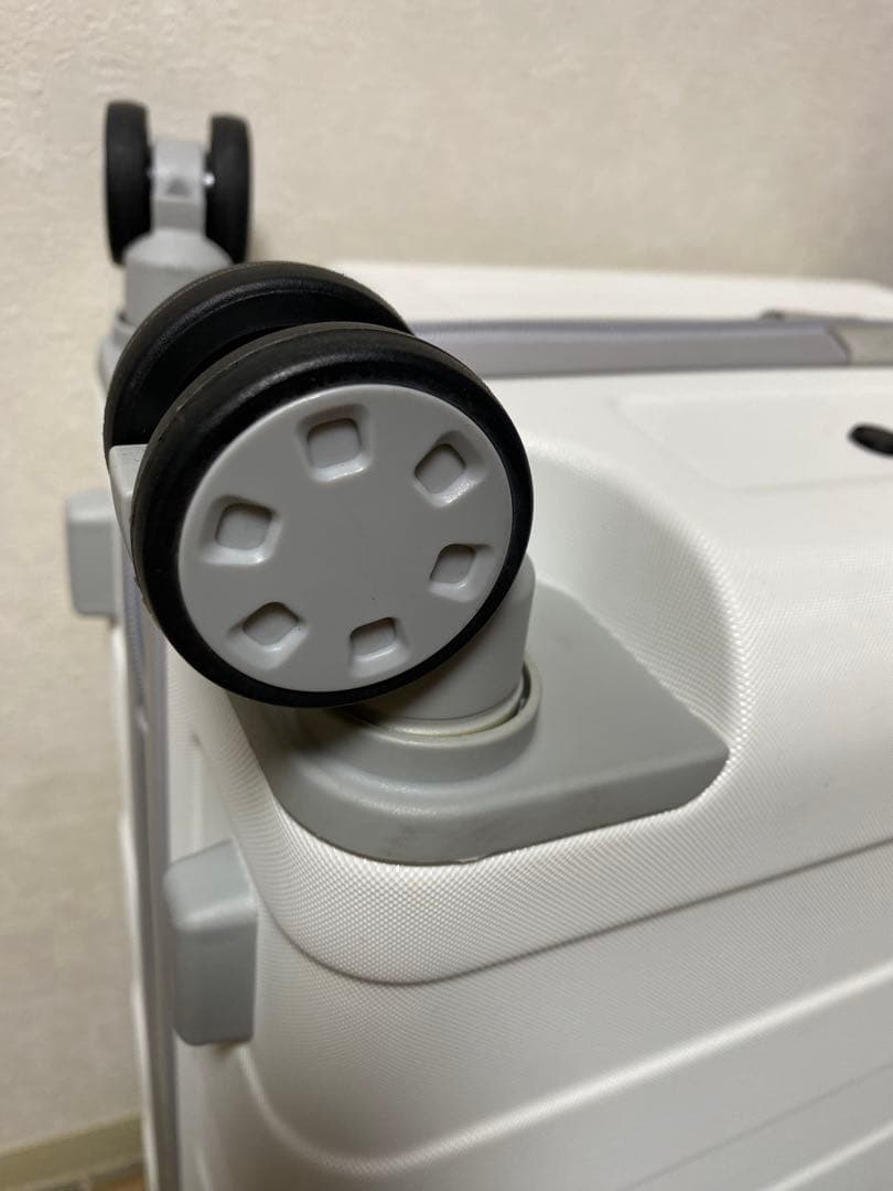 ◾️無印良品◾️バーを自由に調節できる　ハードキャリーケース　ホワイト