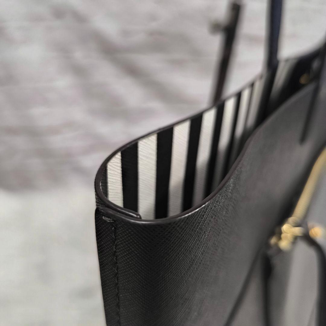 【kristen様】ヘンリベンデル　サフィアーノレザー　トートバッグ　ストライプ