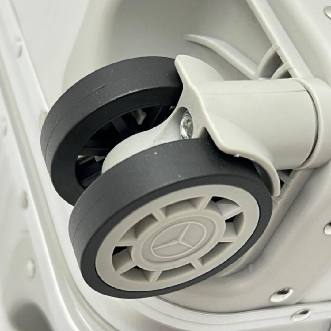 【未使用品】　メルセデスベンツ　キャリーケース　スーツケース　アルミニウム　4輪