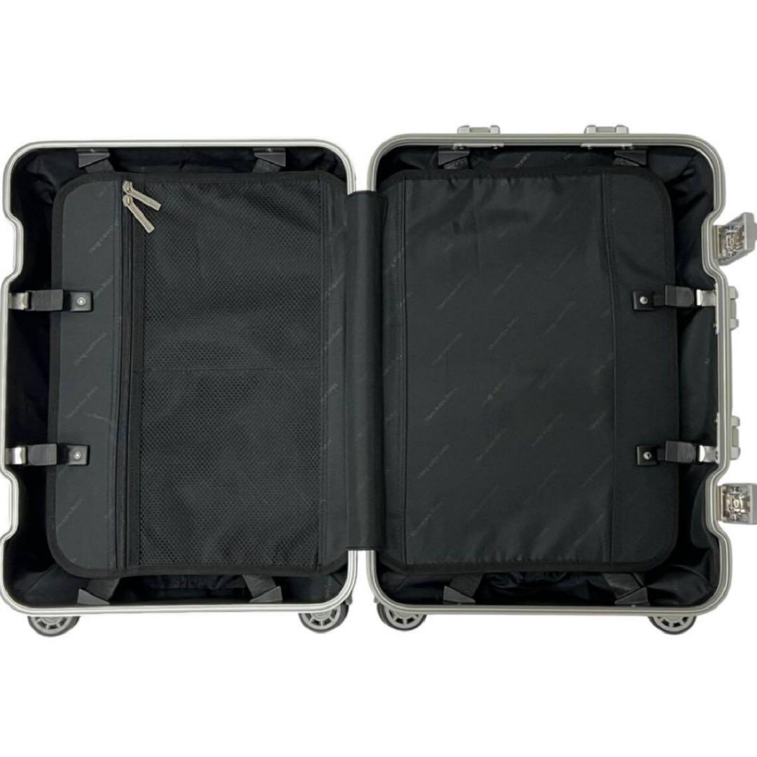 【未使用品】　メルセデスベンツ　キャリーケース　スーツケース　アルミニウム　4輪