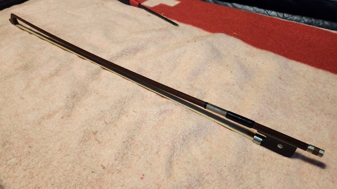 と*も様 チェロ弓 72cm #95200 40年前に8万円で購入