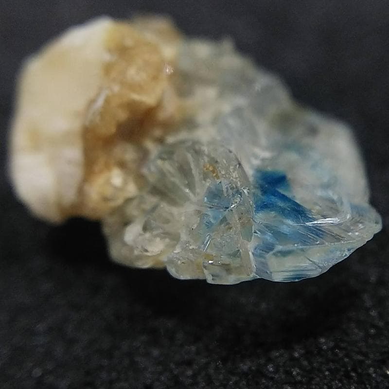 469 ユークレース ちょっとクラスター 結晶 原石 母岩付き