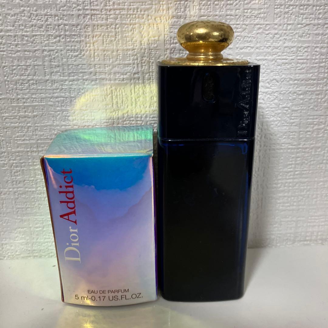 Dior アディクト　オードゥ　パルファン　香水　addict