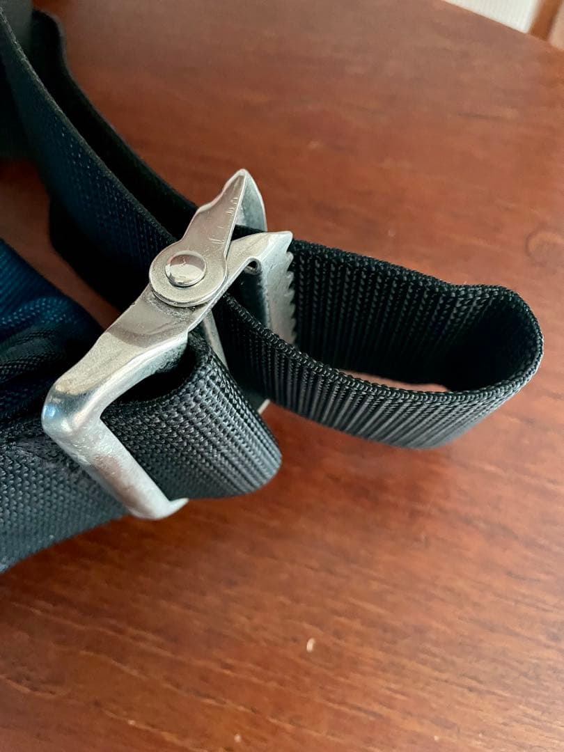 DE MARTINIメッセンジャーバッグ