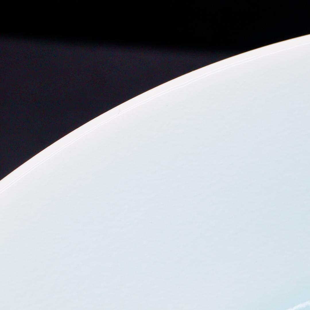 塚本快示 人間国宝 青白磁 百合文 皿 共布 共箱 未使用