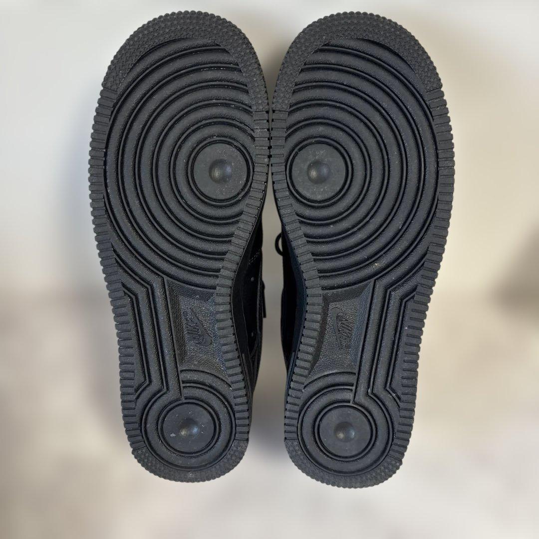NIKE エアフォース1 スニーカー　オールブラック黒24.0㎝